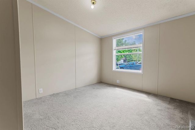 351 North Squirrel Rd, Auburn Hills, MI 48326