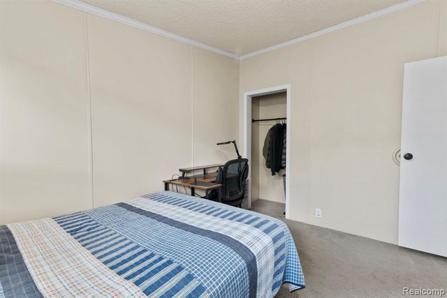 351 North Squirrel Rd, Auburn Hills, MI 48326