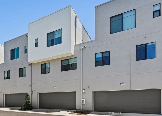 250 Novel, Irvine, CA 92618