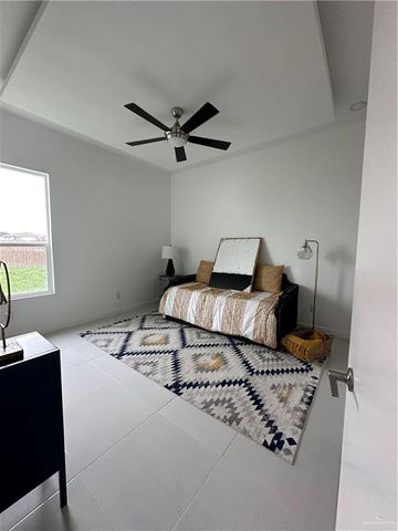 1912 E Ridgeway Circle, Edinburg, TX 78542