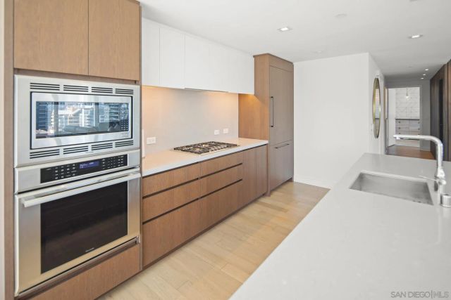 1388 Kettner Blvd 2006, San Diego, CA 92101