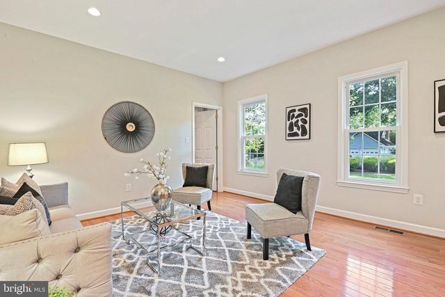 1819 HORSEBACK TRL, Vienna, VA 22182