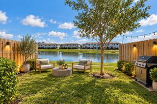 12941 NW 23rd Pl, Miami, FL 33167