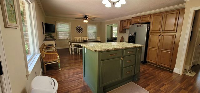 2803 Woodridge Drive, Anderson, SC 29621