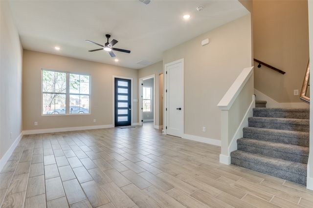 706 Perry Avenue, Waxahachie, TX 75165