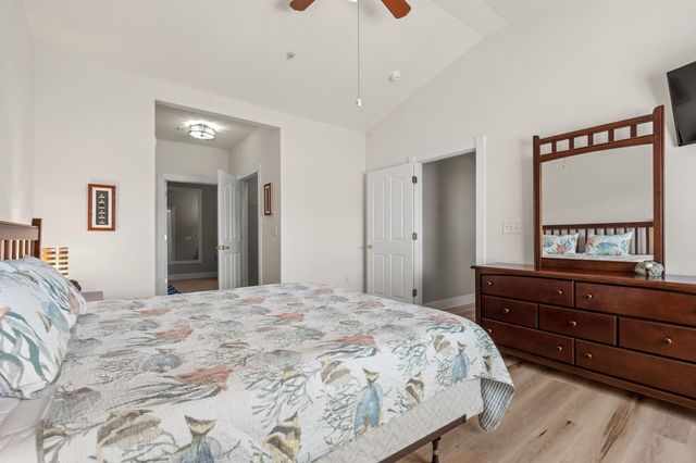 2241 Waterview Dr Apt 136, North Myrtle Beach, SC 29582