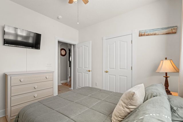 2241 Waterview Dr Apt 136, North Myrtle Beach, SC 29582