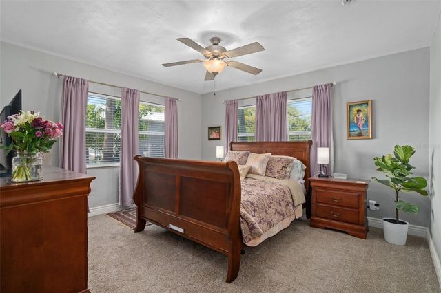 502 3RD AVENUE SE, Ruskin, FL 33570