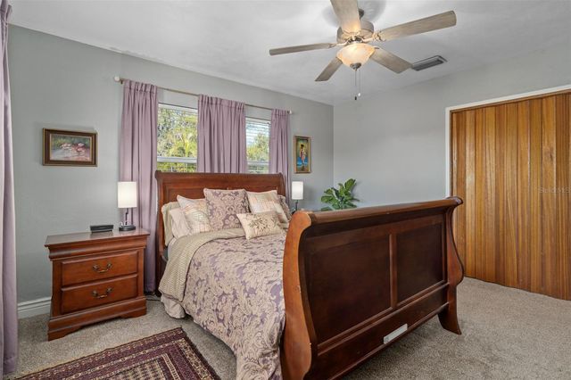 502 3RD AVENUE SE, Ruskin, FL 33570