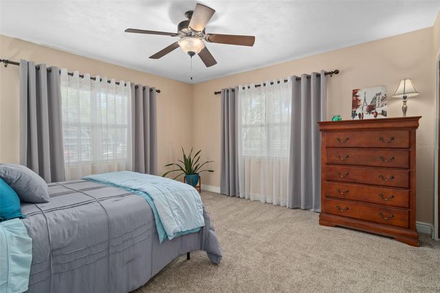 502 3RD AVENUE SE, Ruskin, FL 33570