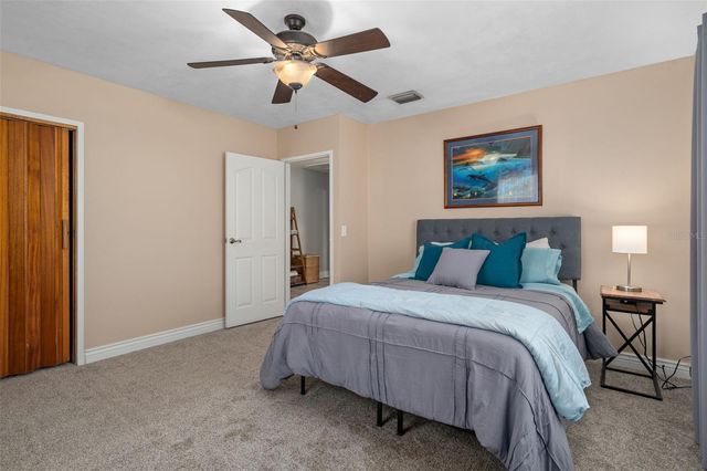 502 3RD AVENUE SE, Ruskin, FL 33570