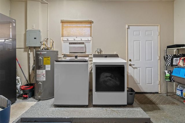 502 3RD AVENUE SE, Ruskin, FL 33570