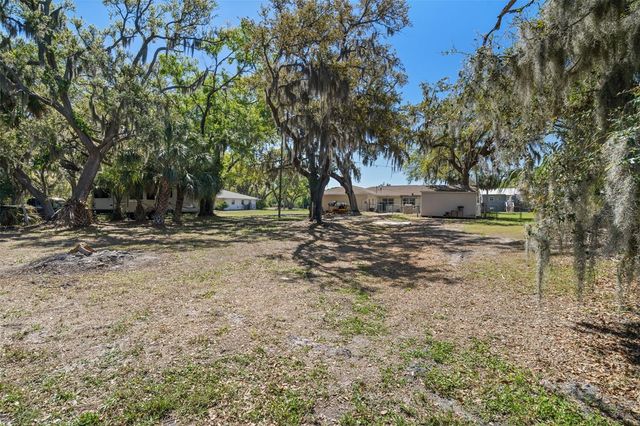 502 3RD AVENUE SE, Ruskin, FL 33570