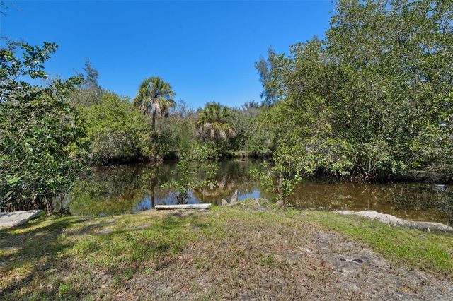 502 3RD AVENUE SE, Ruskin, FL 33570