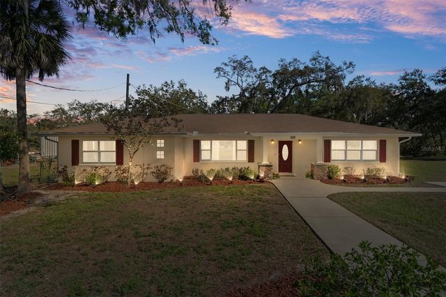 502 3RD AVENUE SE, Ruskin, FL 33570