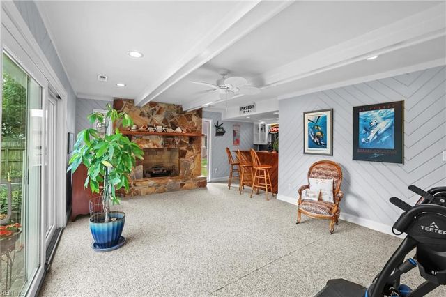 2608 E Lake DR, Virginia Beach, VA 23454