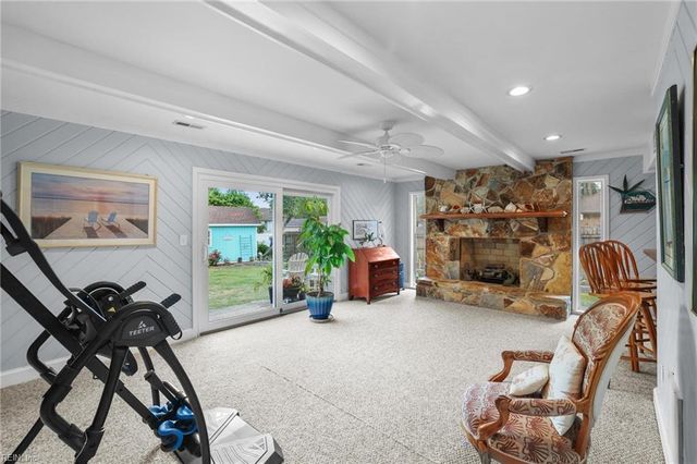 2608 E Lake DR, Virginia Beach, VA 23454