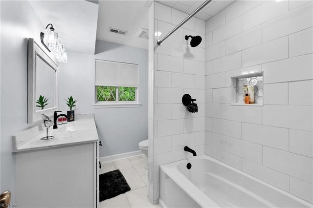 2608 E Lake DR, Virginia Beach, VA 23454