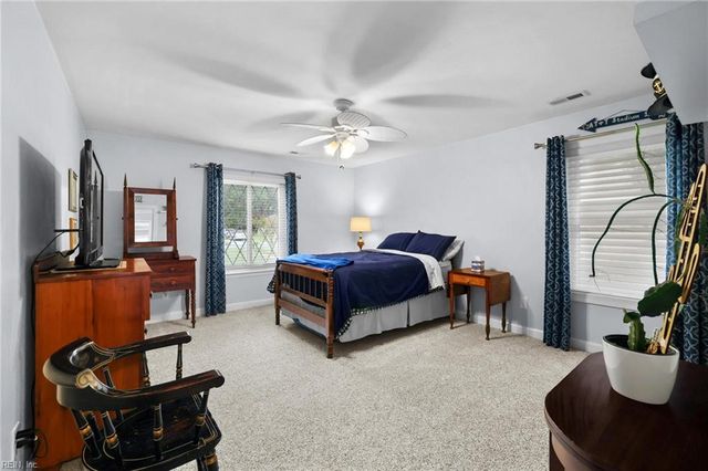 2608 E Lake DR, Virginia Beach, VA 23454