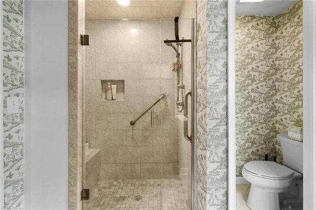 2608 E Lake DR, Virginia Beach, VA 23454