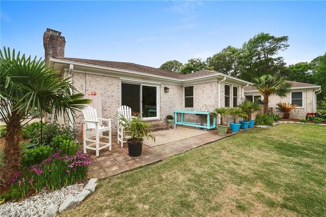 2608 E Lake DR, Virginia Beach, VA 23454