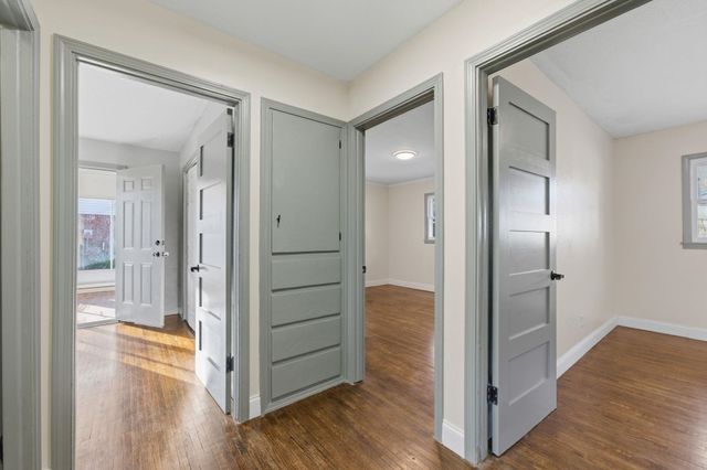 2909 S Martinson, Wichita, KS 67217