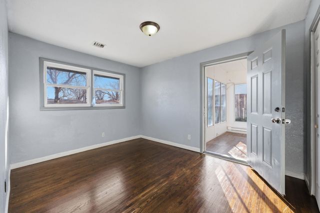 2909 S Martinson, Wichita, KS 67217