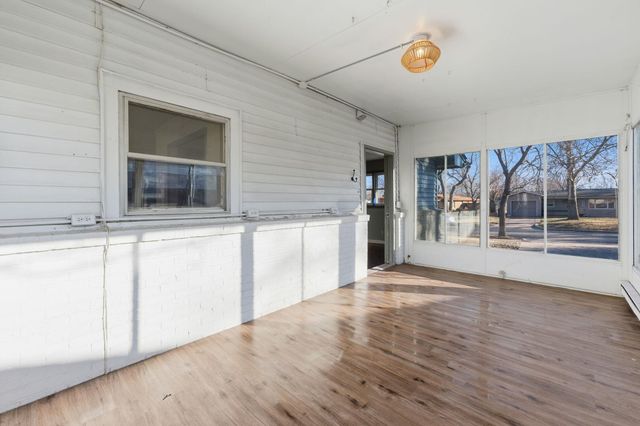 2909 S Martinson, Wichita, KS 67217