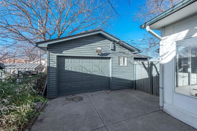 2909 S Martinson, Wichita, KS 67217