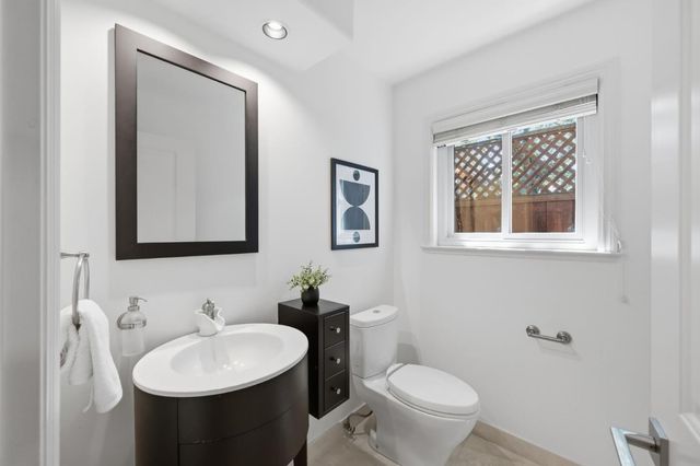 927 Wilmington Way, Redwood City, CA 94062