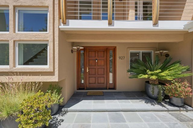 927 Wilmington Way, Redwood City, CA 94062