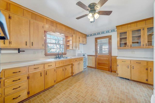 470 Hilltop Drive DR, Rocky Mount, VA 24151