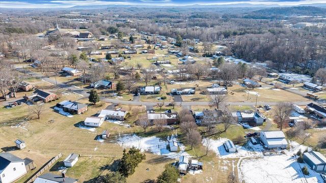 470 Hilltop Drive DR, Rocky Mount, VA 24151