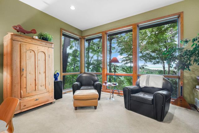 3073 Ogidaki Trail, Peninsula Twp, MI 49686