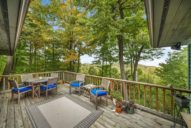 3073 Ogidaki Trail, Peninsula Twp, MI 49686