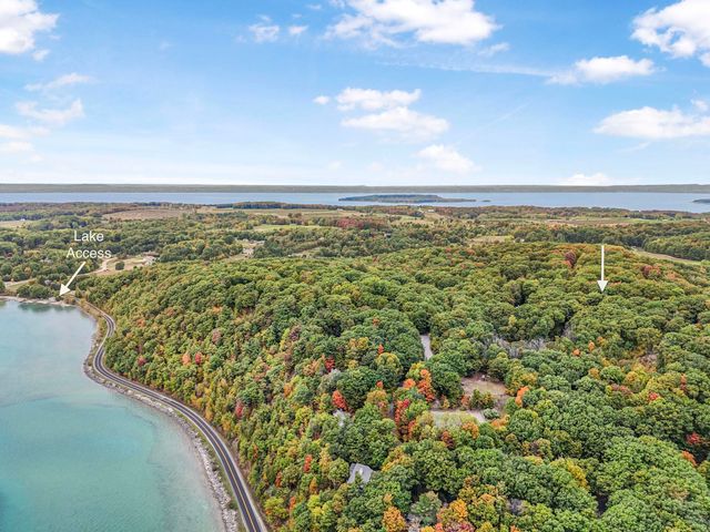 3073 Ogidaki Trail, Peninsula Twp, MI 49686