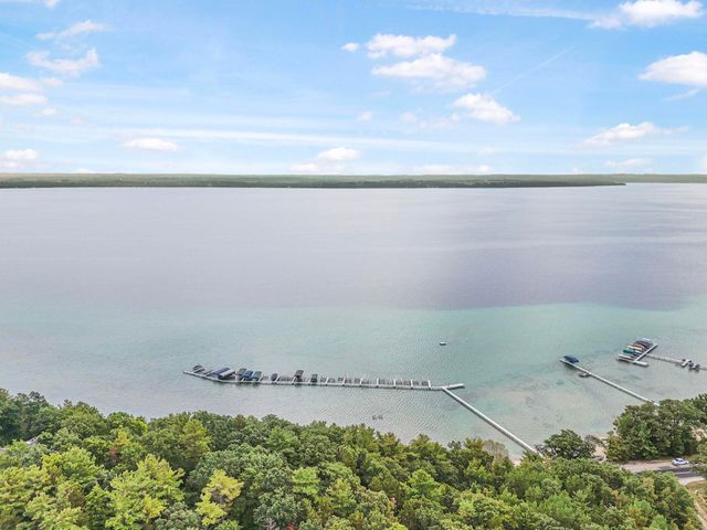 3073 Ogidaki Trail, Peninsula Twp, MI 49686