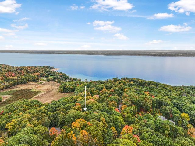 3073 Ogidaki Trail, Peninsula Twp, MI 49686