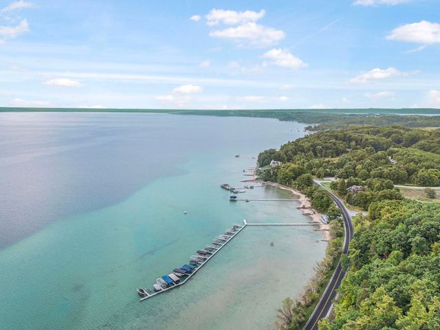 3073 Ogidaki Trail, Peninsula Twp, MI 49686
