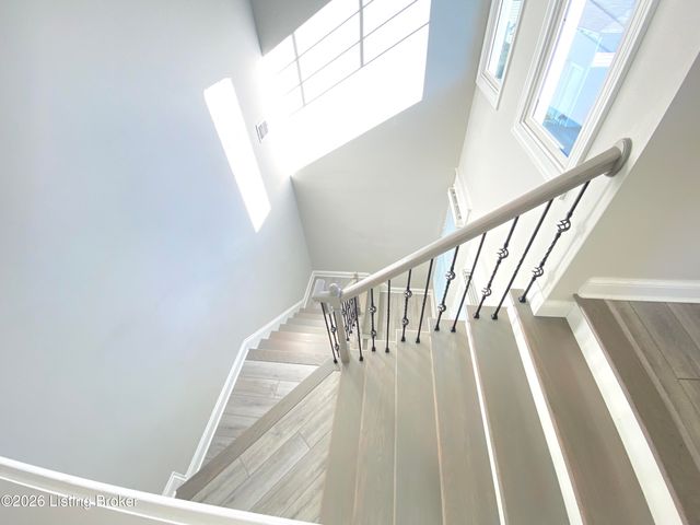10916 Monkshood Dr 201, Prospect, KY 40059