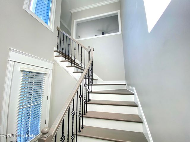 10916 Monkshood Dr 201, Prospect, KY 40059