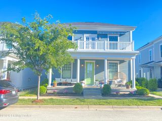 10916 Monkshood Dr 201, Prospect, KY 40059