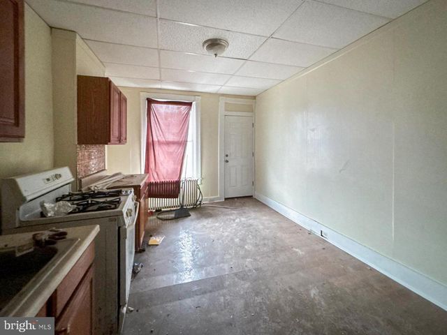 820 N STREEPER ST, Baltimore, MD 21205