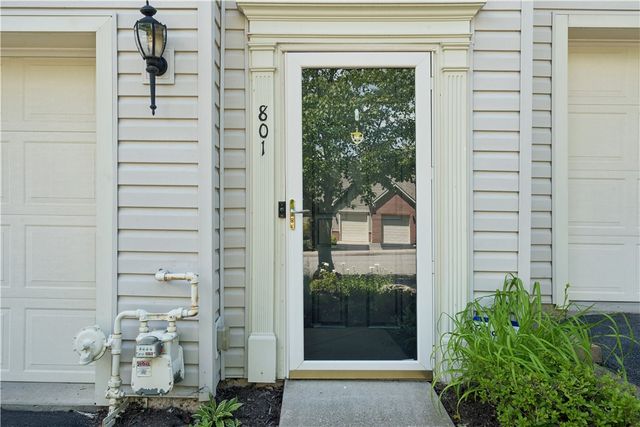 801 Norwegian Spruce Dr, Mars Boro, PA 16046