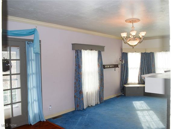 1355 Highland Avenue, Cambridge, OH 43725