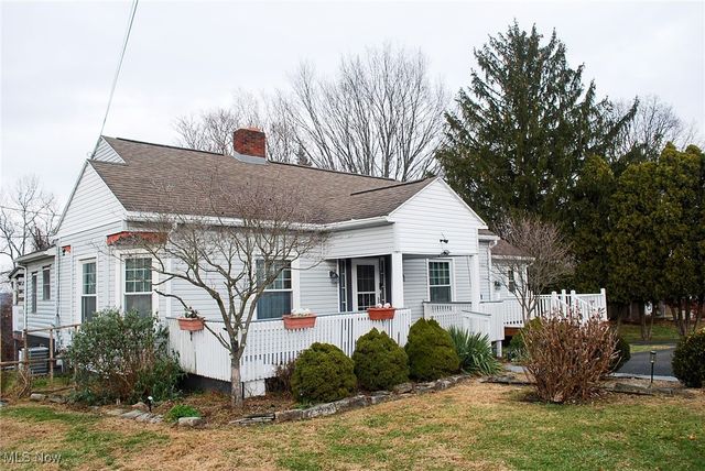 1355 Highland Avenue, Cambridge, OH 43725