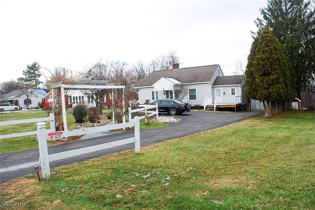 1355 Highland Avenue, Cambridge, OH 43725