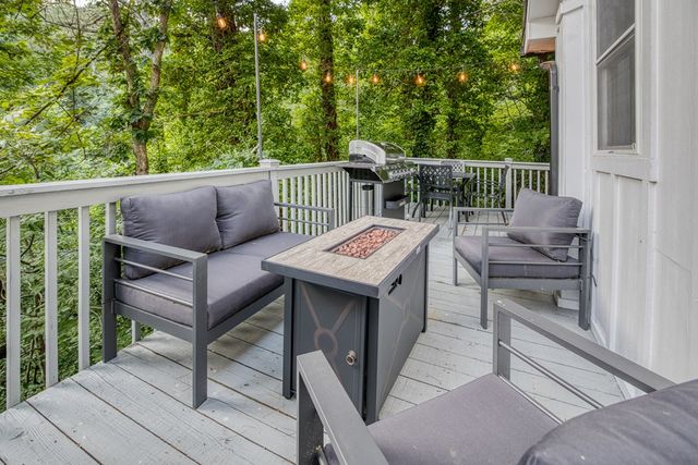 192 Possum Holler Road, Ellijay, GA 30536