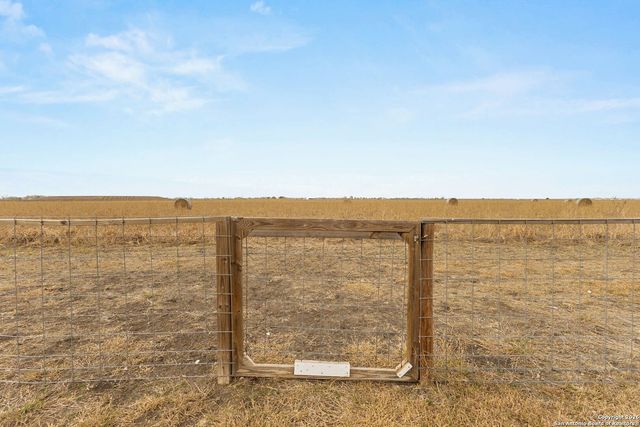 532 Cordova Loop, Seguin, TX 78155