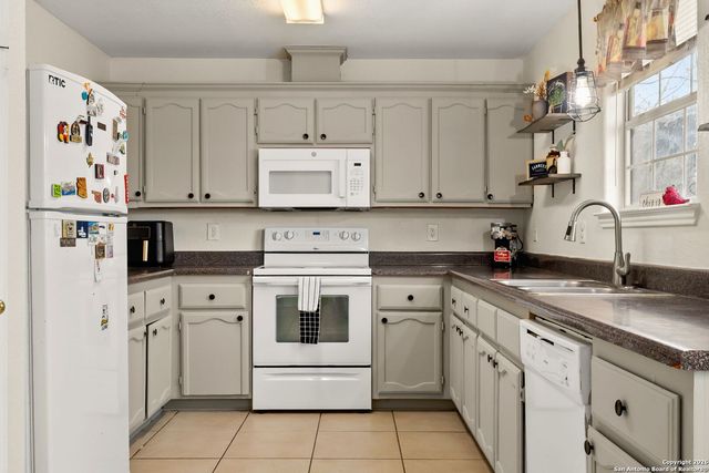 532 Cordova Loop, Seguin, TX 78155